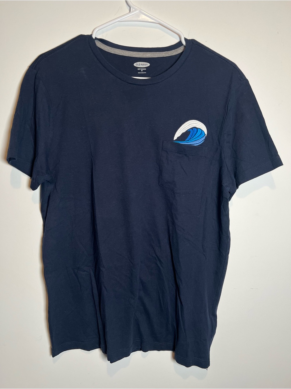 🎉5/$25 Old Navy Embroidered Wave Short-Sleeve Pocket Tee